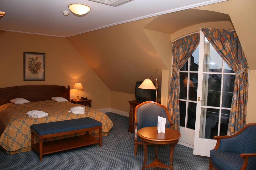 Hotel Altes Gymnasium Husum Szoba fotó