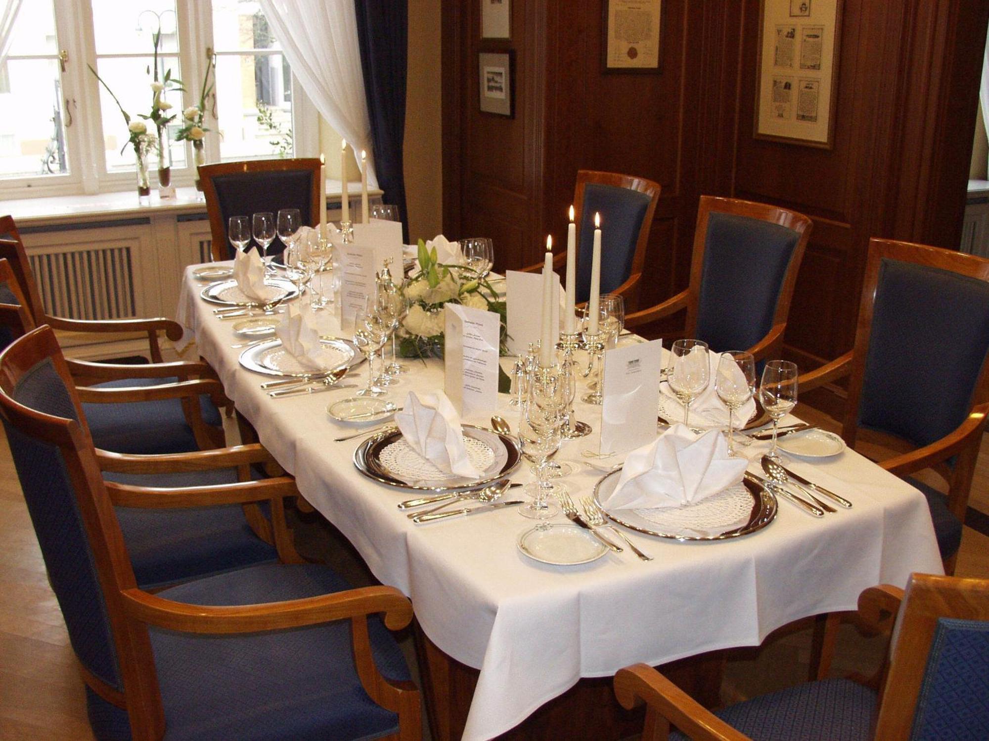 Hotel Altes Gymnasium Husum Kültér fotó